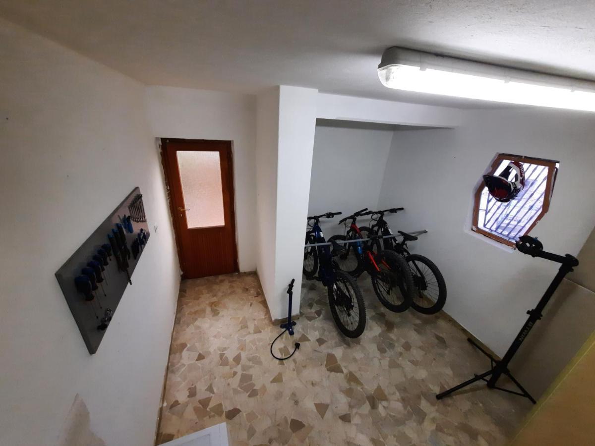 Casa Matilde - Appartamento Vista Mare - Con Posto Auto 菲纳莱利古雷 外观 照片
