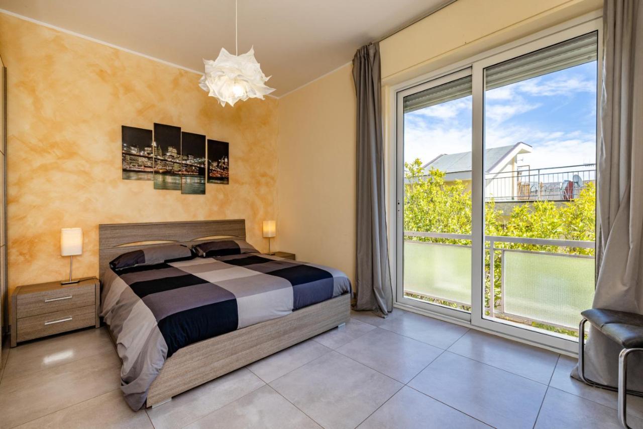 Casa Matilde - Appartamento Vista Mare - Con Posto Auto 菲纳莱利古雷 外观 照片